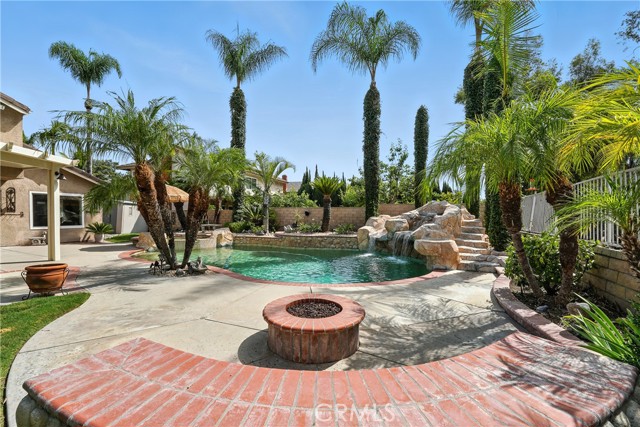 3581 Hillsdale Ranch Road, Chino Hills CA: https://media.crmls.org/medias/9e81229e-65ca-4f77-b88d-8c170615d77a.jpg