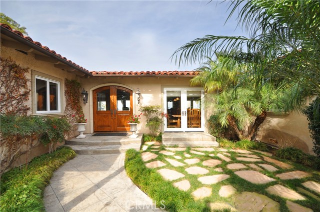 Detail Gallery Image 4 of 26 For 1525 Chelsea Rd, Palos Verdes Estates,  CA 90274 - 4 Beds | 4 Baths