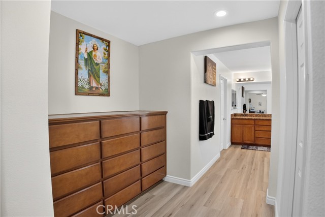 Detail Gallery Image 32 of 55 For 2301 Foxtail Dr, Palmdale,  CA 93551 - 5 Beds | 3 Baths