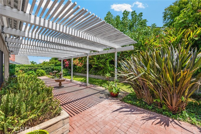 Detail Gallery Image 24 of 30 For 13234 La Quinta St, La Mirada,  CA 90638 - 5 Beds | 3 Baths
