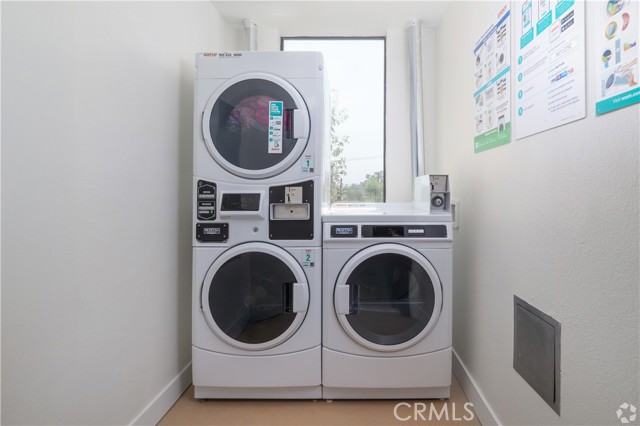 4933 N River Road, Oceanside CA: https://media.crmls.org/medias/9e828f1d-6c18-4624-a441-6158c8f18d2e.jpg