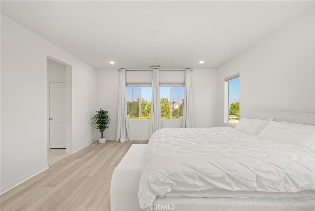 MLS #CV25118257 img 16