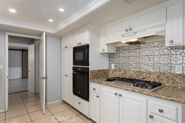 Detail Gallery Image 11 of 42 For 1230 W Cypress Ave, Redlands,  CA 92373 - 4 Beds | 2/1 Baths