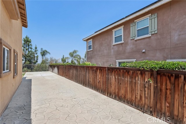 Detail Gallery Image 29 of 31 For 18418 Whitewater, Riverside,  CA 92508 - 4 Beds | 2/1 Baths