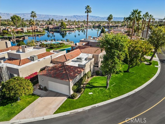 Detail Gallery Image 1 of 1 For 82 Lake Shore Dr, Rancho Mirage,  CA 92270 - 3 Beds | 3 Baths