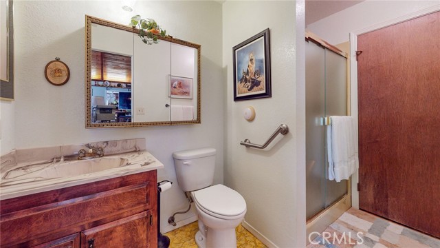 Detail Gallery Image 21 of 34 For 14900 Trinity Mountain (Main Street) Rd, French Gulch,  CA 96033 - 3 Beds | 3 Baths