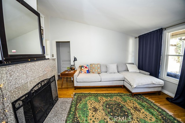 11642 Ruthelen photo 19