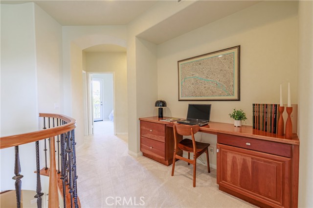 22 Modesto, Irvine CA: https://media.crmls.org/medias/9e863980-aa39-4a37-aa06-c639f298d3ff.jpg