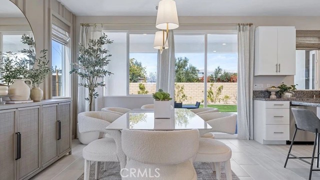 Image 4 of 21 For 15414 Avenida De Cielo