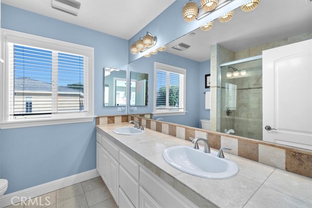 2010 Gates Avenue, Redondo Beach, California 90278, 4 Bedrooms Bedrooms, ,3 BathroomsBathrooms,Residential,Sold,Gates,SB22098892