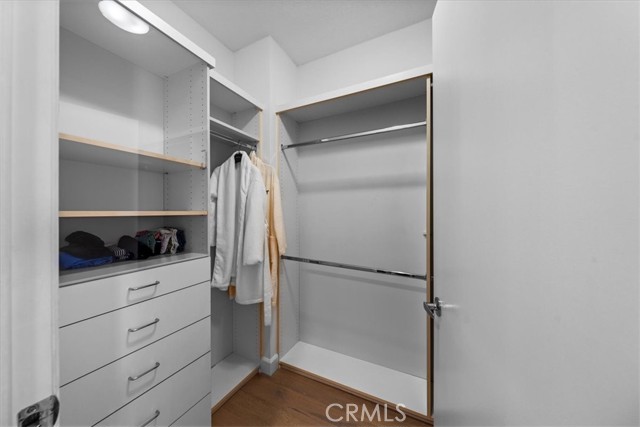13600 Marina Pointe Dr., Marina del Rey CA: https://media.crmls.org/medias/9e871c7c-a19a-4aed-bca0-c27b9552a97c.jpg