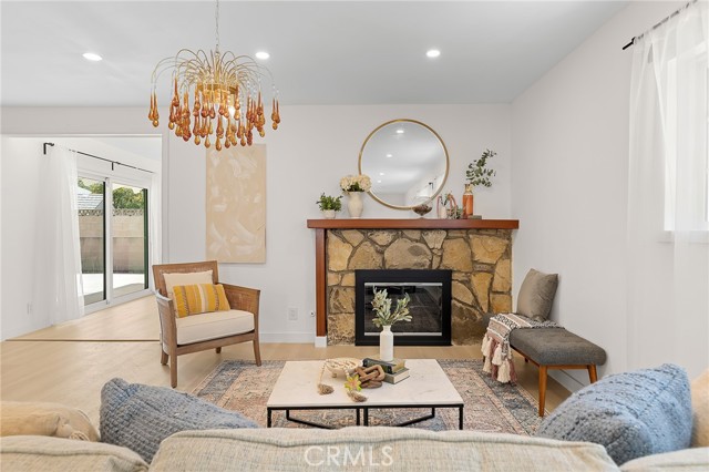 Detail Gallery Image 5 of 19 For 10632 Henderson, Garden Grove,  CA 92843 - 3 Beds | 2 Baths