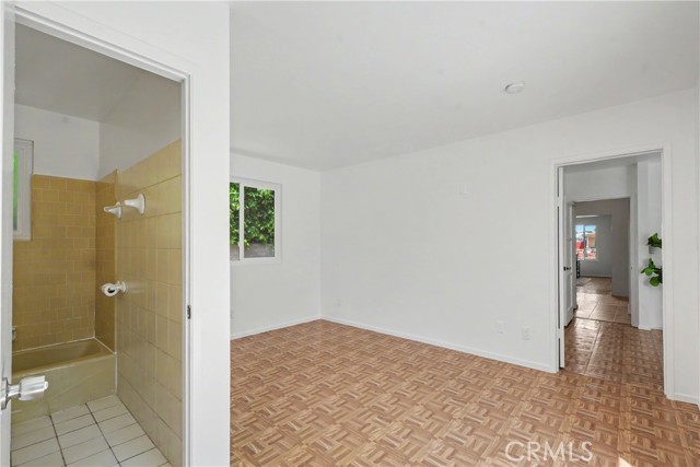 Detail Gallery Image 25 of 45 For 4055 Alla Rd, Los Angeles,  CA 90066 - 5 Beds | 3 Baths