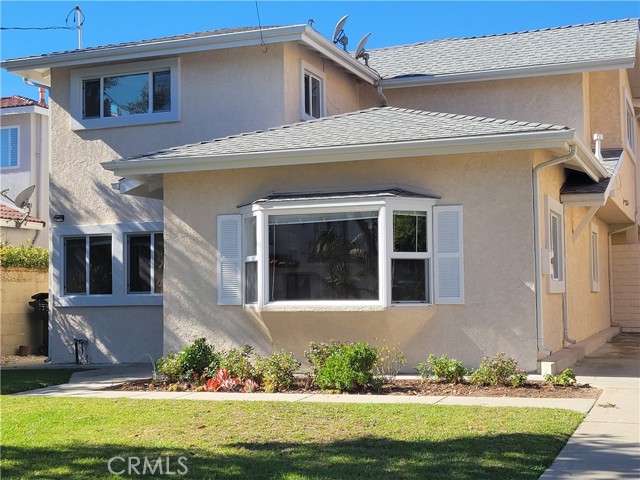 1737 Fern Avenue, Torrance, California 90503, 8 Bedrooms Bedrooms, ,3 BathroomsBathrooms,Duplex,For Sale,Fern,PV24157306