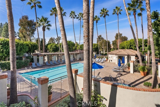 Detail Gallery Image 2 of 25 For 2800 Keller Dr #309,  Tustin,  CA 92782 - 2 Beds | 2 Baths