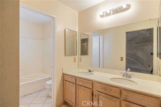 36849 James Place, Palmdale CA: https://media.crmls.org/medias/9e893eab-01a0-49bf-94a3-14a456fa0556.jpg