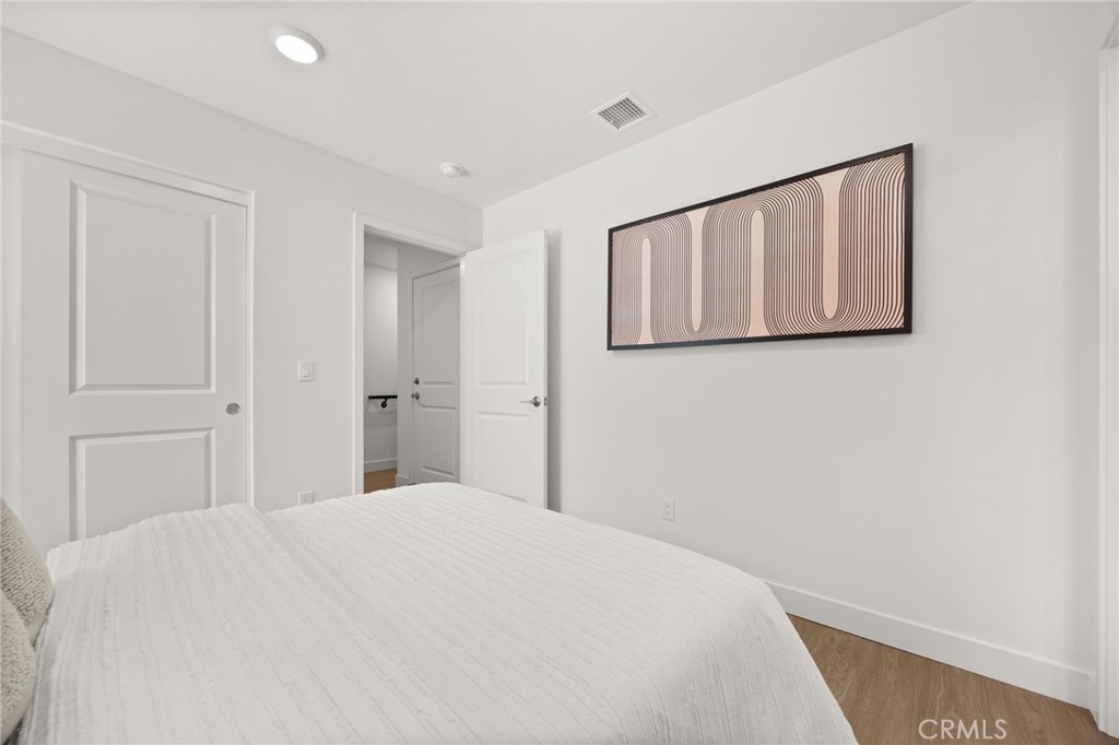 MLS #CV25088507 img 24