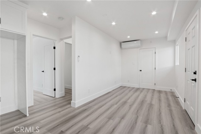 Detail Gallery Image 3 of 10 For 342 W 11th St #342,  San Pedro,  CA 90731 - 2 Beds | 1 Baths