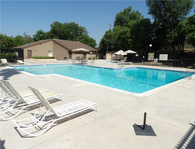 2175 Aspenwood Court, San Bernardino CA: https://media.crmls.org/medias/9e8bd35b-2f64-4e83-85f1-e8eae015b4fd.jpg