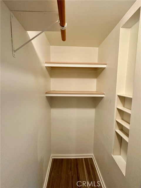 Detail Gallery Image 33 of 40 For 11138 Aqua Vista St #3,  Studio City,  CA 91602 - 2 Beds | 1/1 Baths