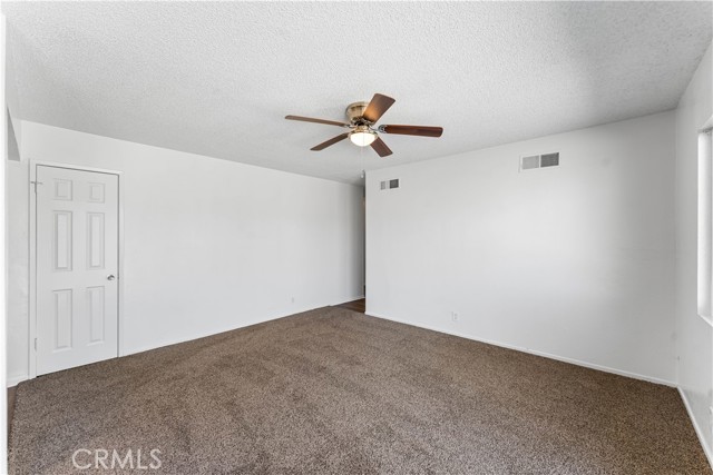 Detail Gallery Image 8 of 40 For 45581 6th St, Lancaster,  CA 93535 - 4 Beds | 2 Baths