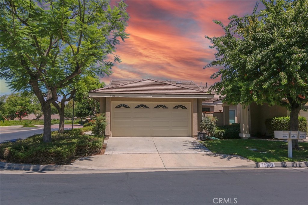 9e8f56cf 8d9c 42bc A459 Ed3cd2fb0d33