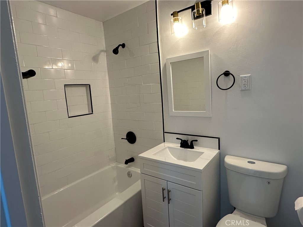 MLS #SR25261020 image #8