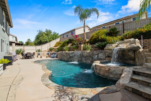 Detail Gallery Image 39 of 44 For 23632 Coast Live Oak, Murrieta,  CA 92562 - 6 Beds | 3 Baths