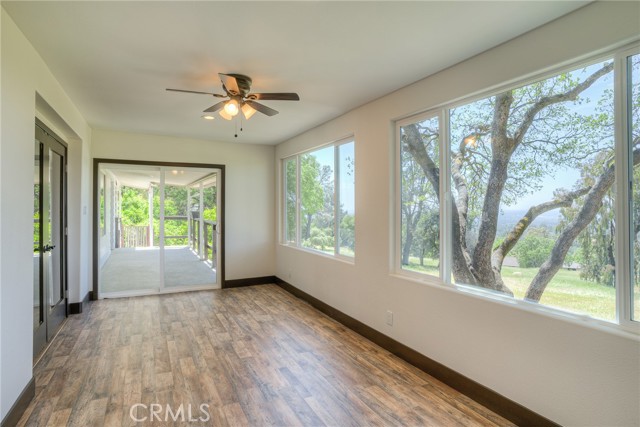 Detail Gallery Image 8 of 34 For 5103 Royal Oaks Dr, Oroville,  CA 95966 - 3 Beds | 2 Baths