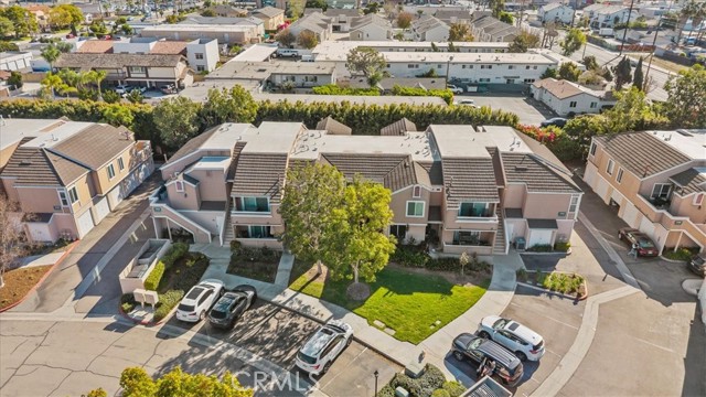 Detail Gallery Image 33 of 33 For 10450 E Briar Oaks #B,  Stanton,  CA 90680 - 2 Beds | 2 Baths