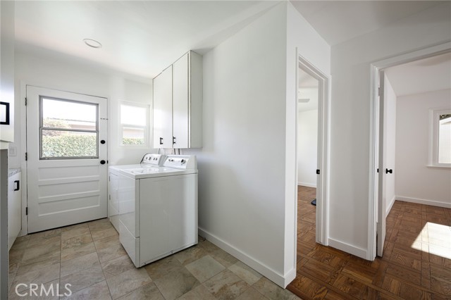 Image 11 of 21 For 2024 Shipway Avenue