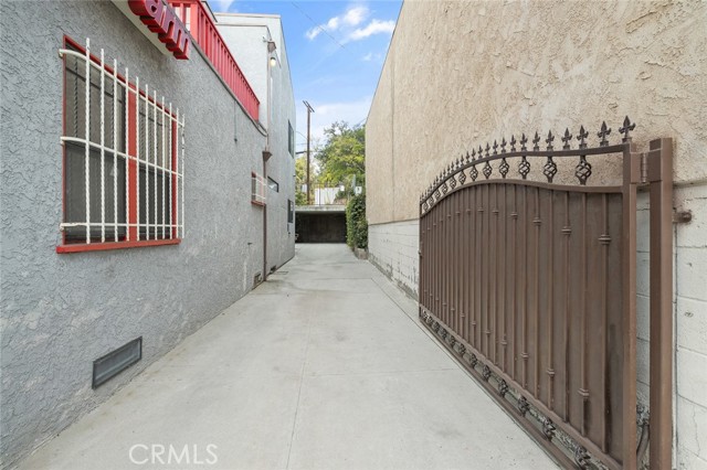 Detail Gallery Image 39 of 62 For 1063 Colorado, Los Angeles,  CA 90041 - – Beds | – Baths