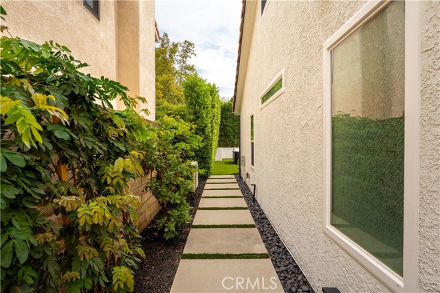 Detail Gallery Image 27 of 45 For 506 Savona Way, Oak Park,  CA 91377 - 3 Beds | 2/1 Baths