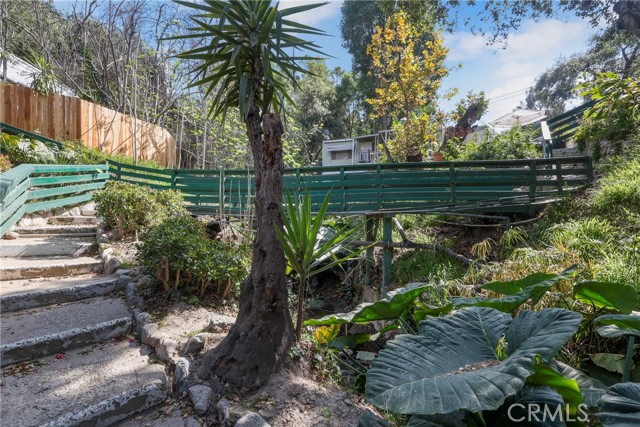 Detail Gallery Image 23 of 32 For 10799 Sherman Grove Ave #82,  Sunland,  CA 91040 - 1 Beds | 1 Baths