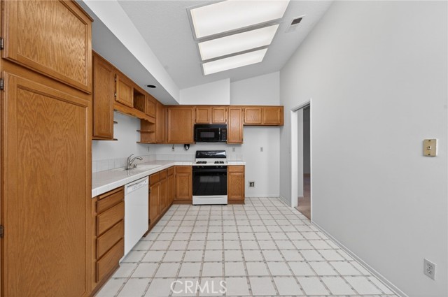 Detail Gallery Image 17 of 57 For 27187 Potomac Dr, Menifee,  CA 92586 - 2 Beds | 2 Baths