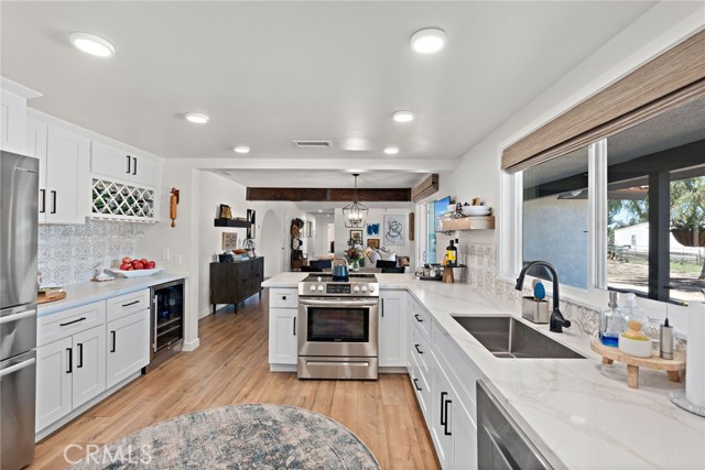 34020 Madera De Playa, Temecula CA: https://media.crmls.org/medias/9e98845a-b411-4a82-a4de-b89eda9fc4bc.jpg