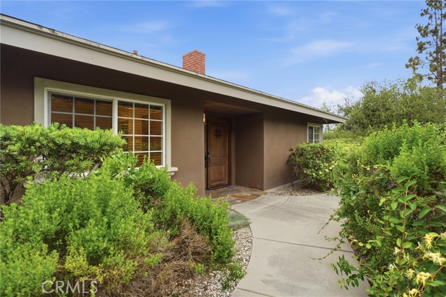 Detail Gallery Image 2 of 56 For 706 Nancy Ln, Fullerton,  CA 92831 - 4 Beds | 2/1 Baths