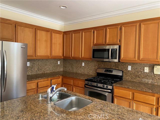 Detail Gallery Image 9 of 21 For 1249 Sandy Cape Ct, San Diego,  CA 92154 - 3 Beds | 2/1 Baths