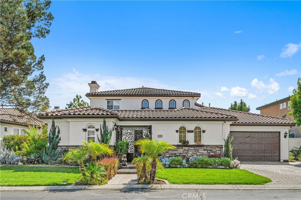 22961 Banbury CT
