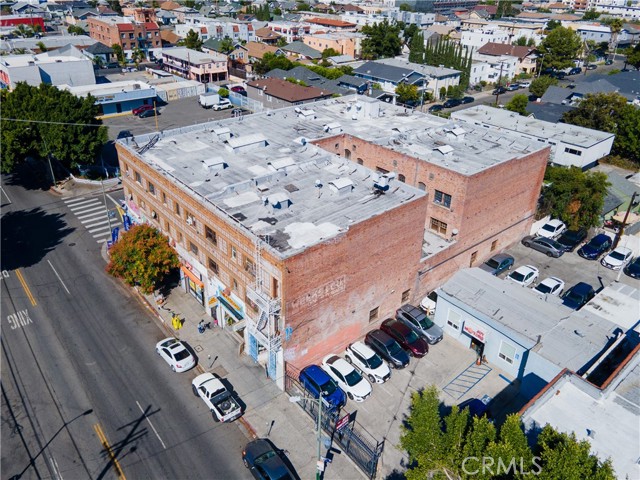 2709 Pico Boulevard, Los Angeles, California 90006, ,Multi-Family,For Sale,Pico,SB24052600