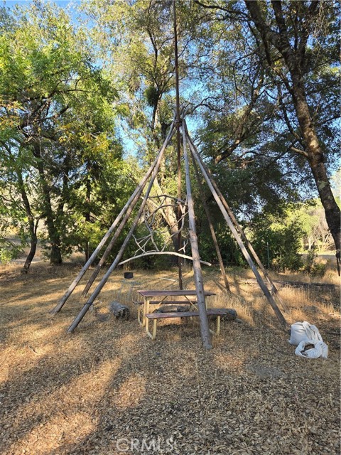 Detail Gallery Image 10 of 32 For 804 Craig Access Road, Feather Falls,  CA 95940 - 2 Beds | 1 Baths