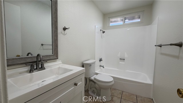 Detail Gallery Image 13 of 15 For 15923 La Forge #C,  Whittier,  CA 90603 - 2 Beds | 2 Baths