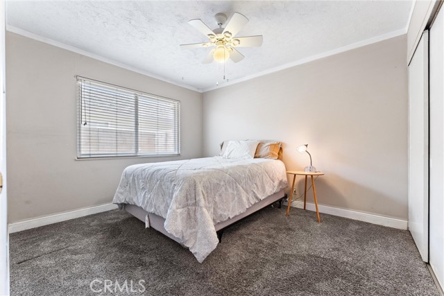 Detail Gallery Image 14 of 28 For 15762 Plymouth Lane, Huntington Beach,  CA 92647 - 5 Beds | 2 Baths