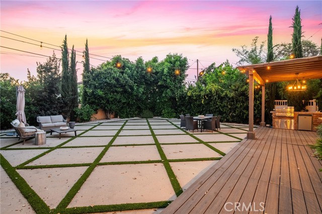 Image 40 of 47 For 6247 Ivar  