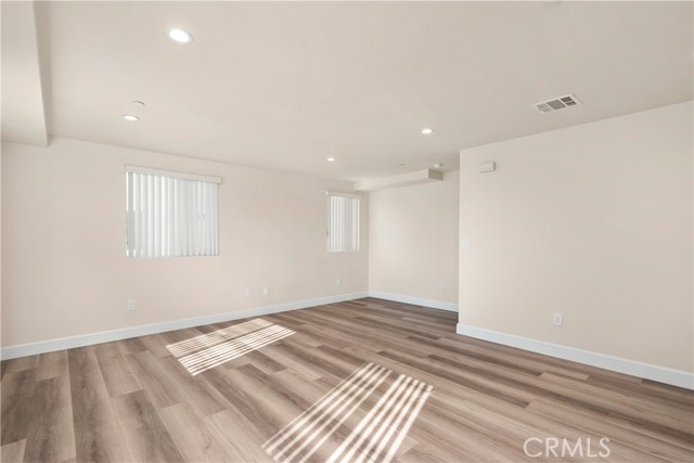 Detail Gallery Image 8 of 21 For 1820 S Orchard Ave #1/2,  Los Angeles,  CA 90006 - 4 Beds | 4 Baths