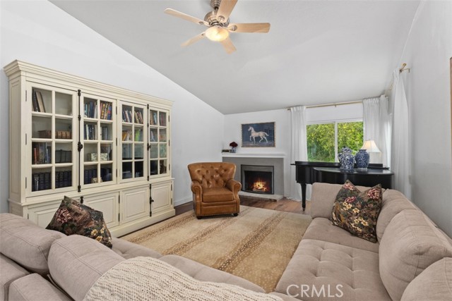 Detail Gallery Image 11 of 31 For 24852 Lirio, Mission Viejo,  CA 92692 - 3 Beds | 2 Baths