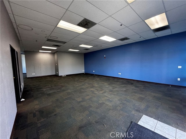 17284 Foothill Boulevard, Fontana, California 92335, ,Commercial Lease,For Rent,17284 Foothill Boulevard,CRIV24234732