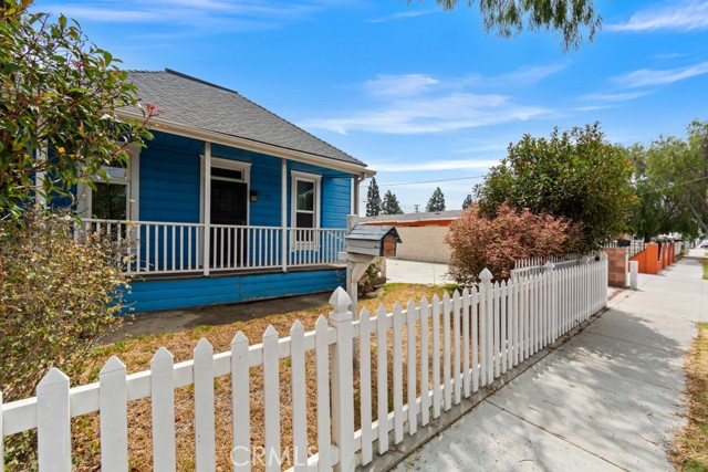 Detail Gallery Image 32 of 38 For 16412 Bixler Ave, Paramount,  CA 90723 - 2 Beds | 1 Baths