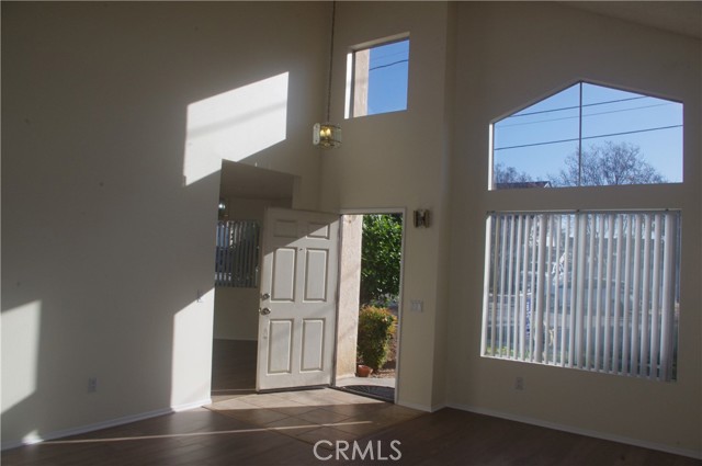 Detail Gallery Image 8 of 34 For 421 S Flower Ave a,  Brea,  CA 92821 - 3 Beds | 2/1 Baths