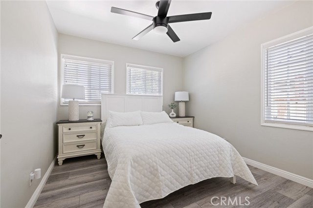 7027 Shoshone Avenue, Van Nuys CA: https://media.crmls.org/medias/9e9dc231-cdce-4ce9-9c87-9e9470919f34.jpg